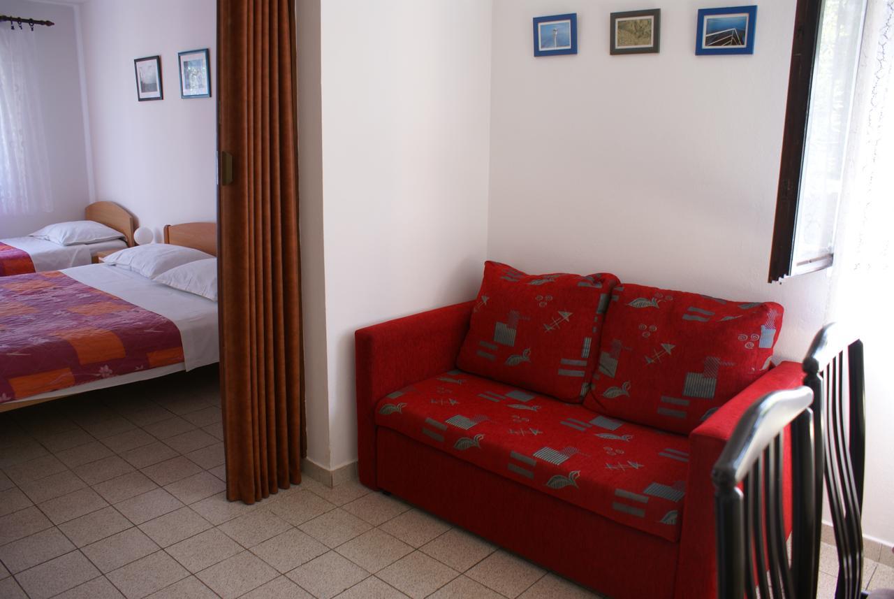 Apartment Ana M Krk Town Extérieur photo