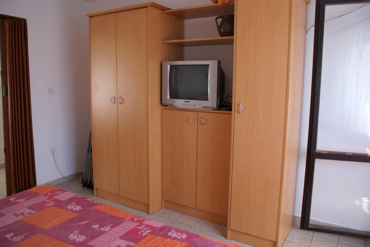 Apartment Ana M Krk Town Extérieur photo