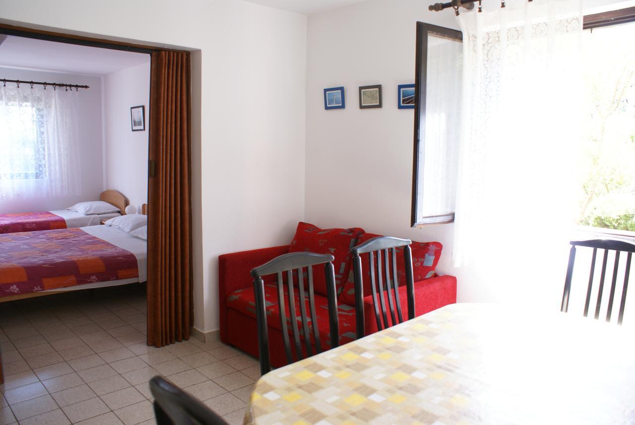 Apartment Ana M Krk Town Extérieur photo